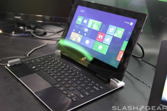AMD показала прототип планшета на Windows 8 с чипом Trinity